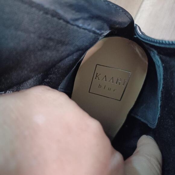 Kaari Blue Chunky Heeled Booties Laura Women's 9.5 - Picture 2 of 5